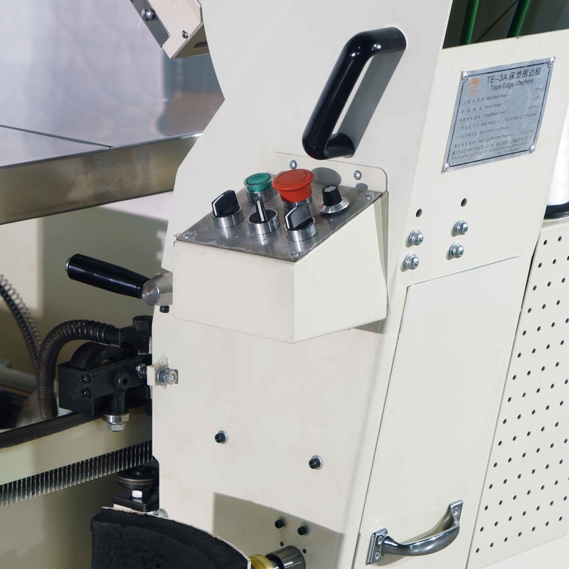 De alta frecuencia de la máquina de coser del borde de la cinta del colchón de NOBO para el grueso de 0,12 - de los 0.4m