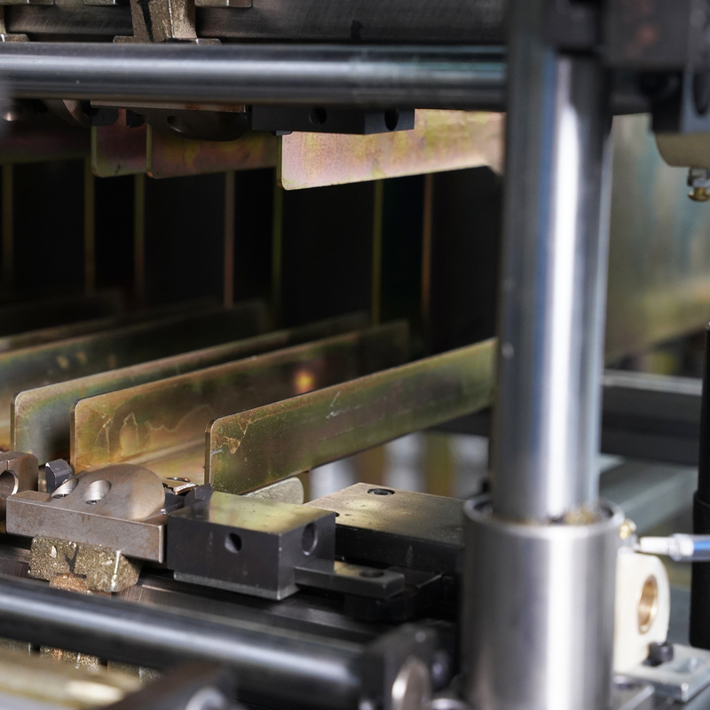 150-200 unidades por 8 horas máquina de enrollamiento de colchón unido con altura de resorte 150 mm -180 mm