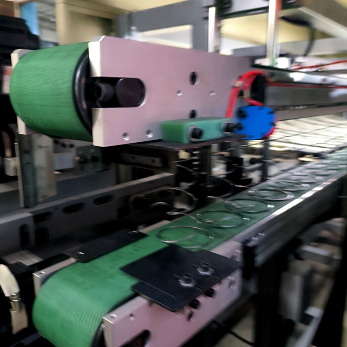 Capacidad 60-90 hojas 8 horas Línea de producción de colchones con anillo de extremo de resorte Diámetro de alambre de ensamblaje 65mm-90mm Diámetro de alambre de ensamblaje de colchones 1,3-1,6mm