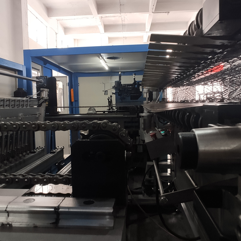 Máquina del colchón del motor servo de la máquina de la asamblea de primavera de alambre del colchón 2.0mm-2.4m m